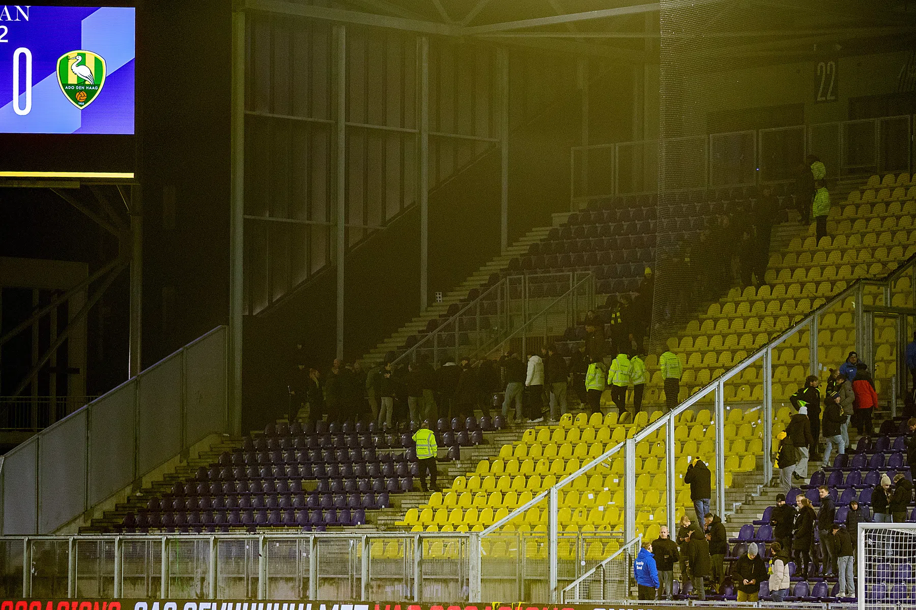 KNVB veroordeelt incident bij Cambuur - ADO en dreigt met stadionverboden
