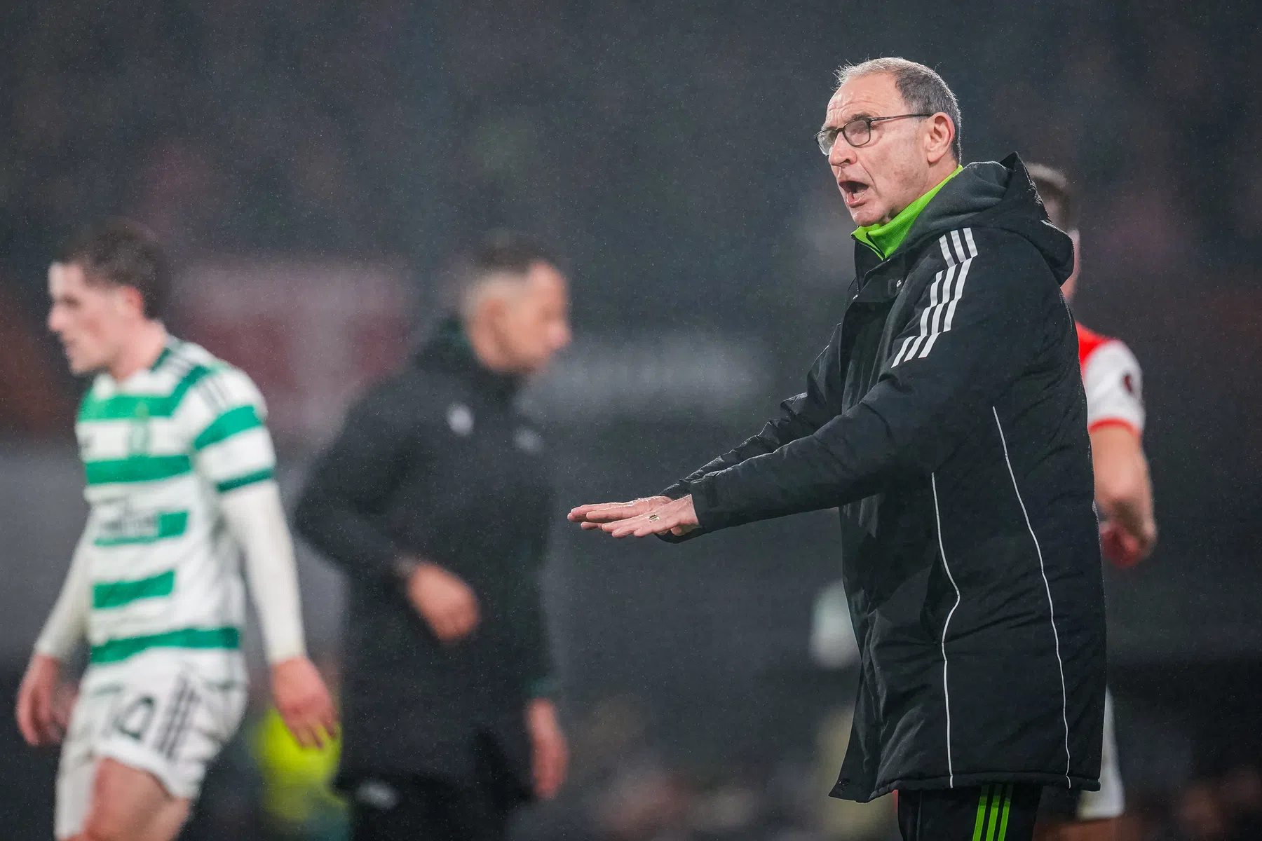 Wonderdokter Celtic (73) wint in pensioen van Feyenoord: 'Heb het niet verprutst'