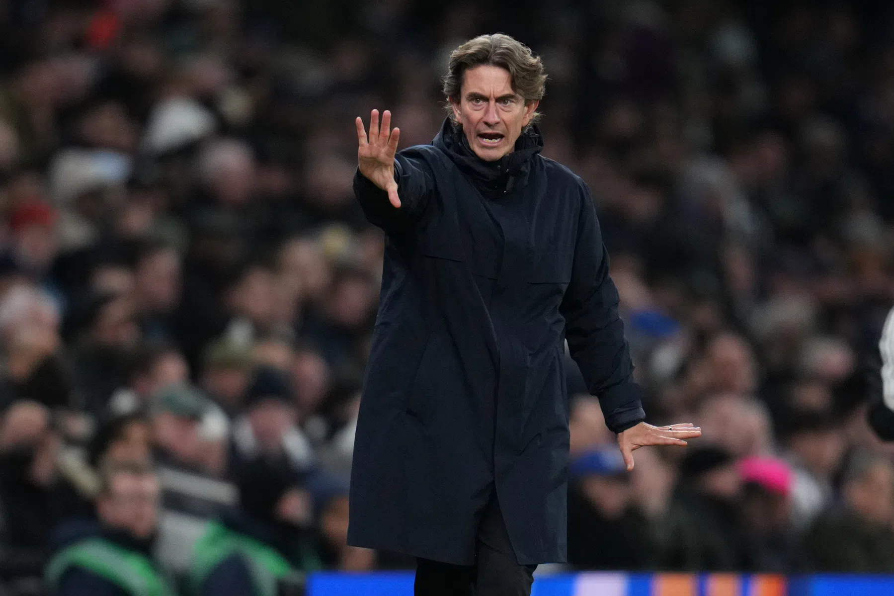 Fans Tottenham fluiten blunderende Vicario uit: 'Geen echte fans'