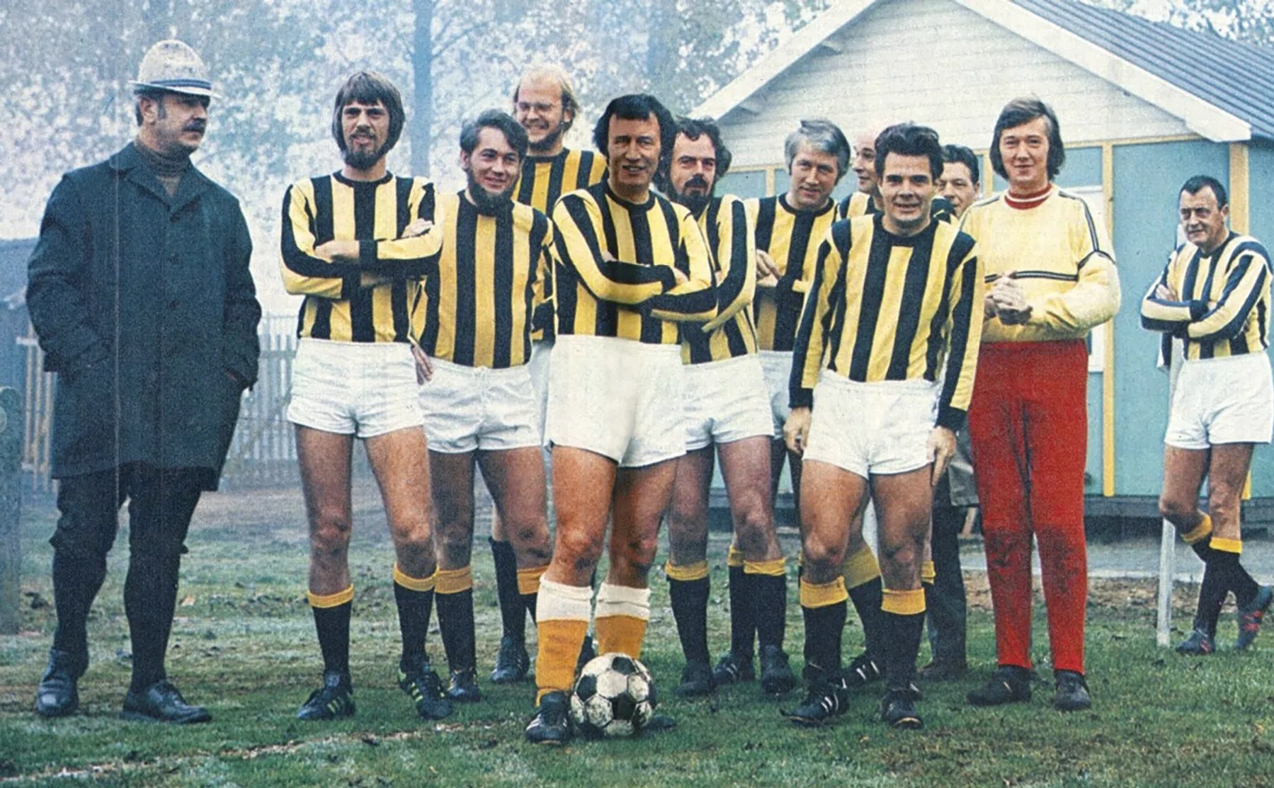 Toen Abe Lenstra als midvijftiger sterspeler was van Prins Hendrik 12