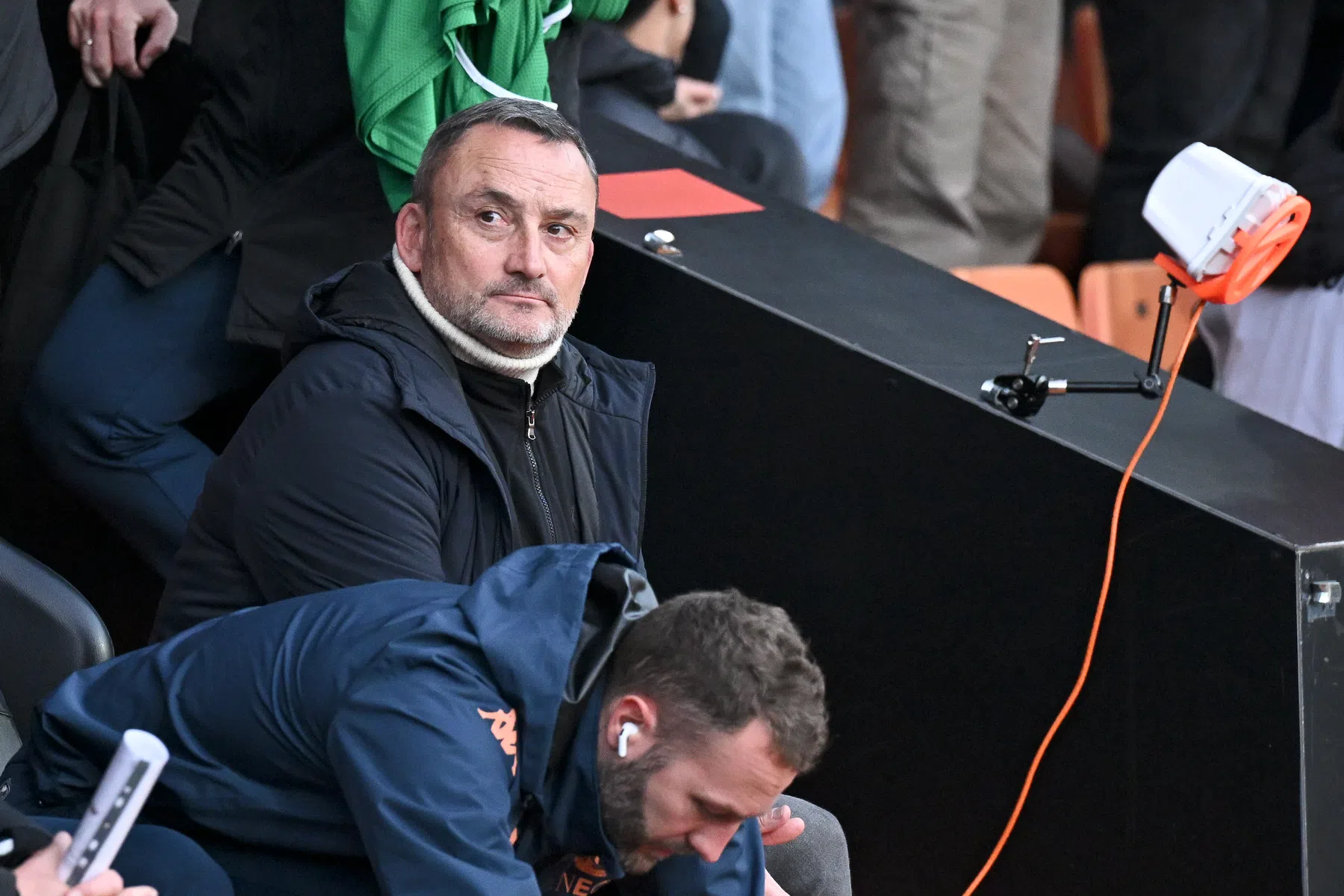 Crisis bij OGC Nice: confrontatie tussen spelers en supporters