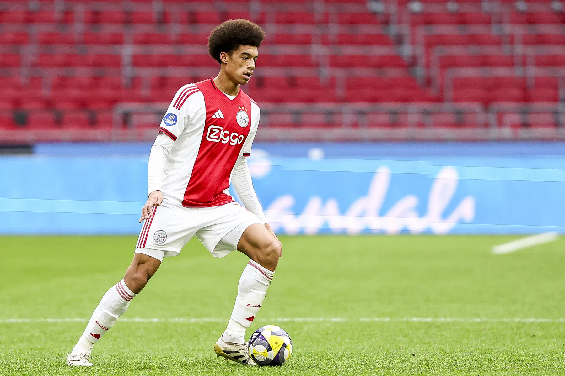 Wat Ajax-talent Aaron Bouwman wil leren van Virgil van Dijk