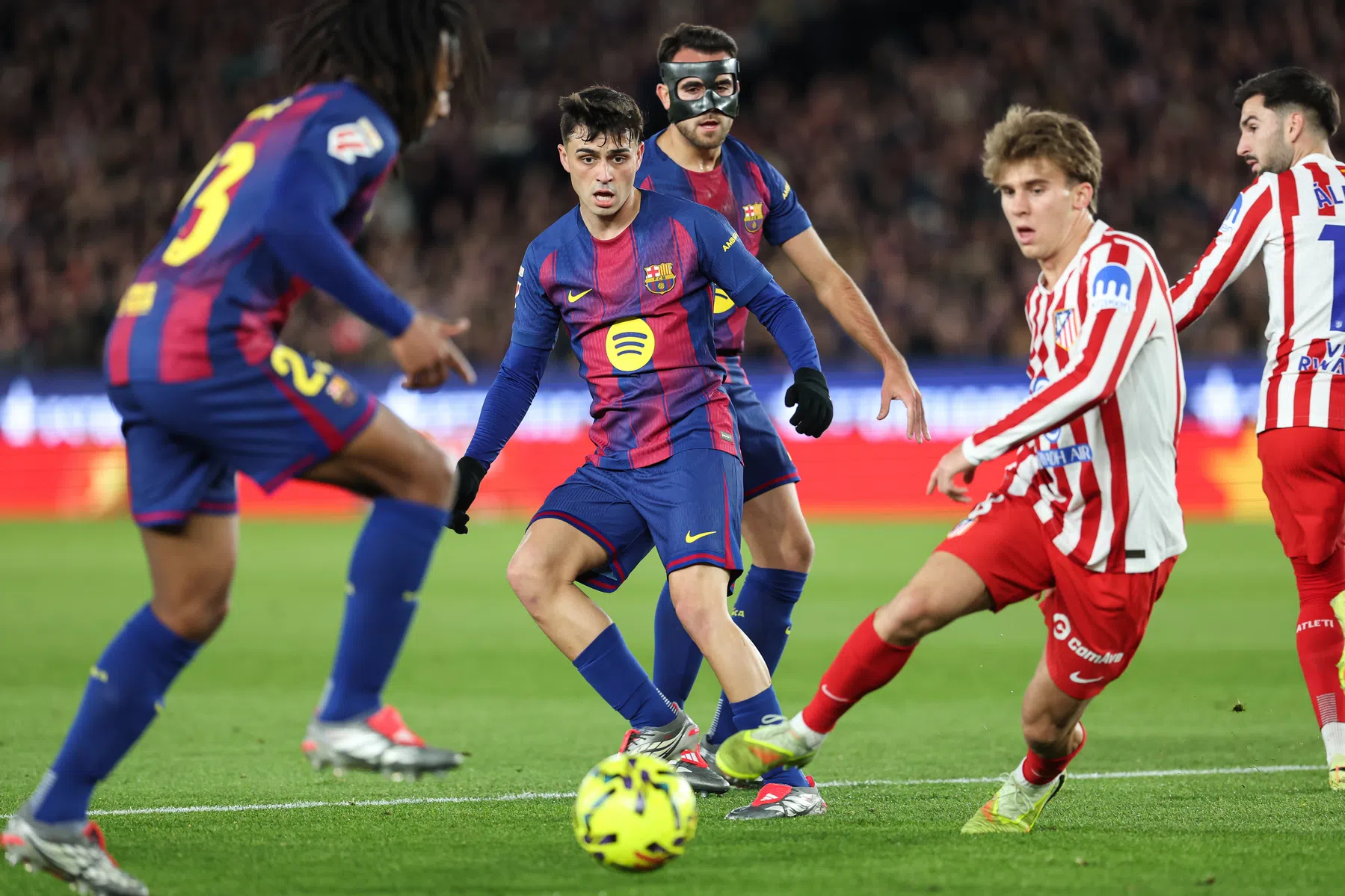 Spaanse media geïmponeerd door 'briljant duo' bij Barcelona
