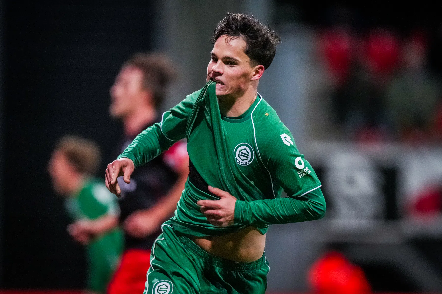 FC Groningen wint weer eens ondanks opmerkelijke rode kaart Rente