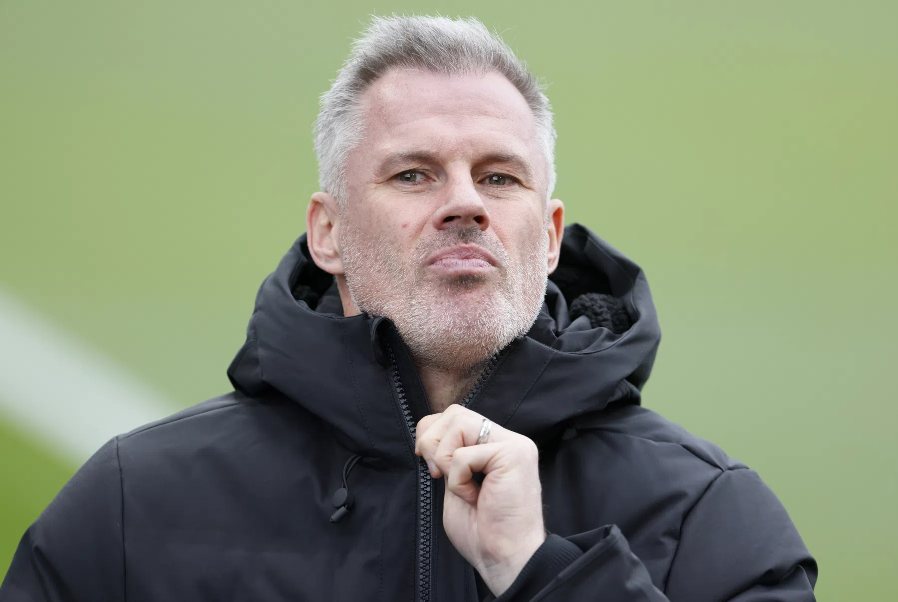 Carragher tiert over Salah: 'Schande, hij probeert Slot weg te krijgen'