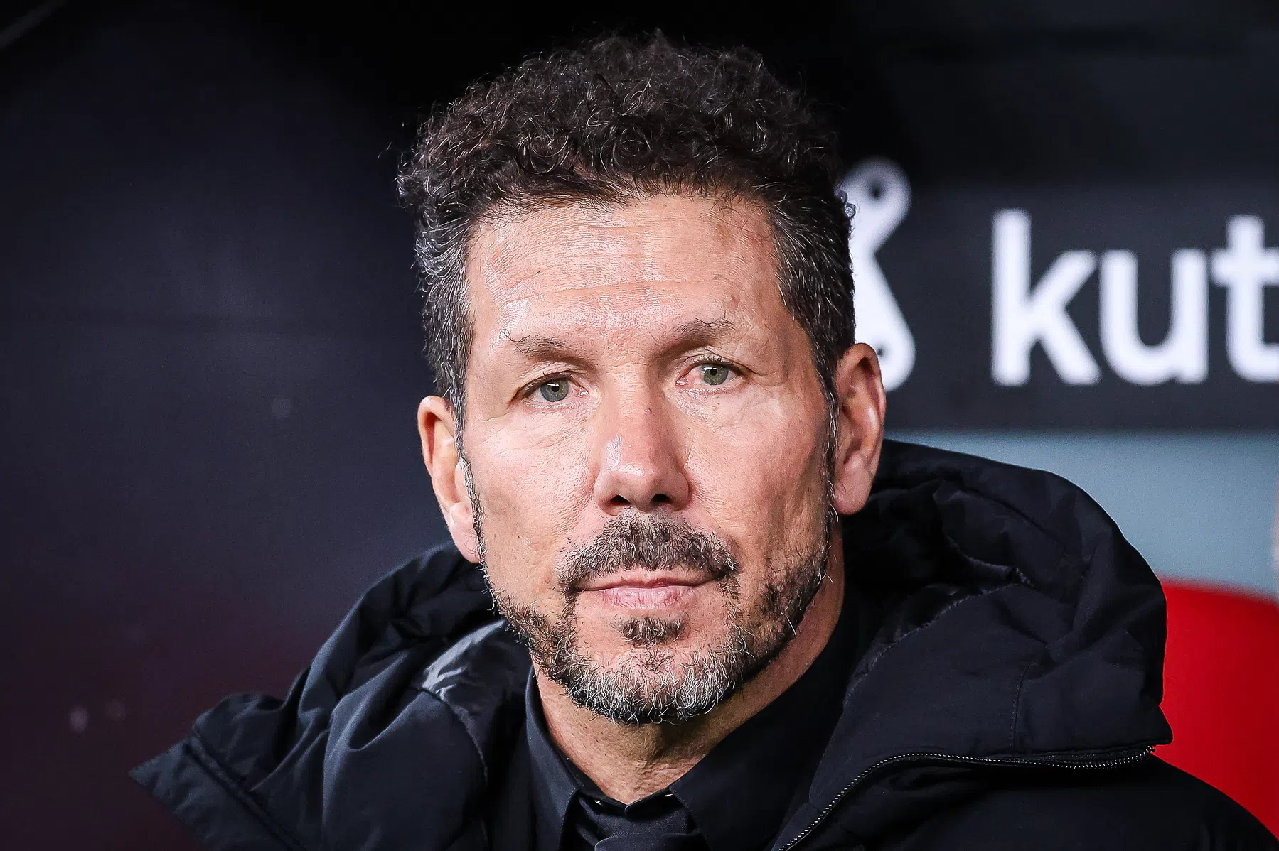 Simeone vol lof over 'dapper' PSV: 'Hebben niet voor niets al lang niet verloren'