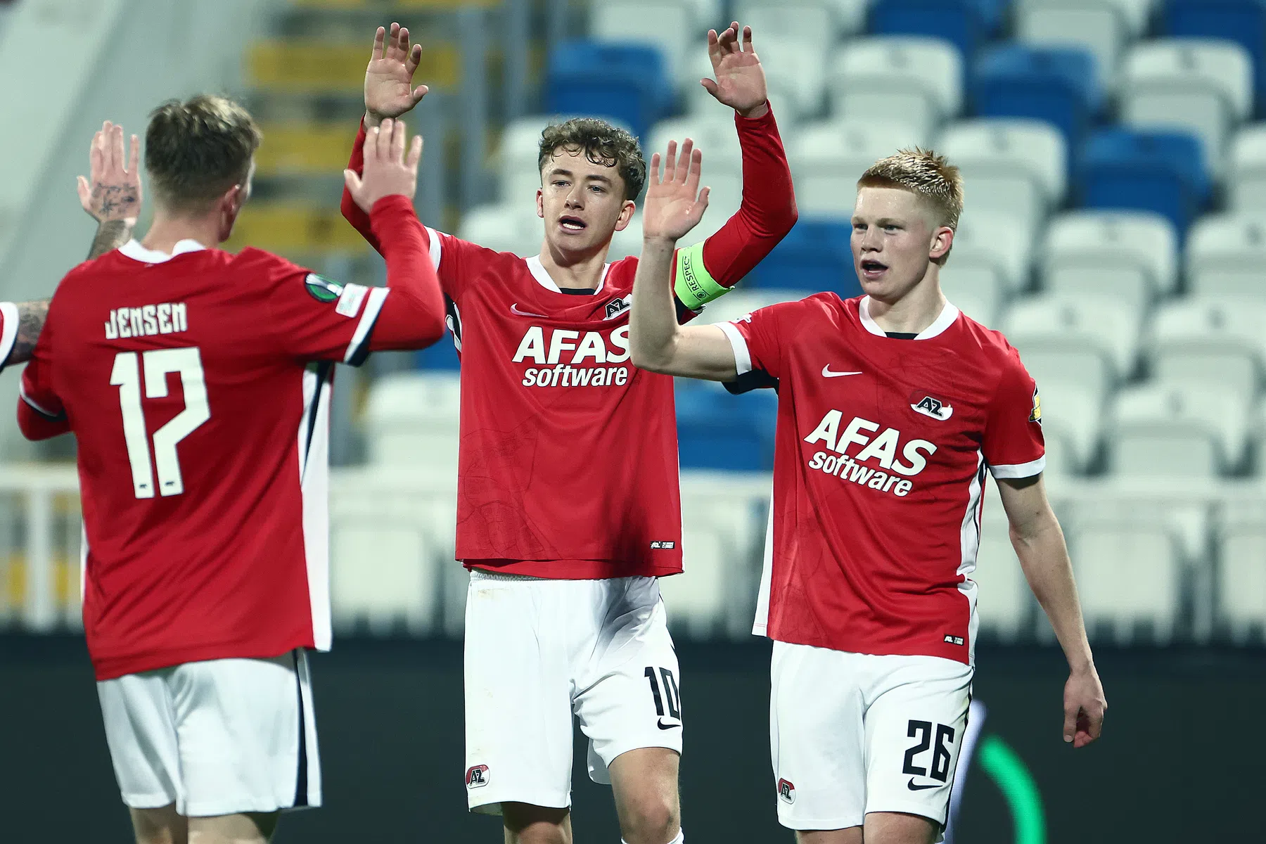 Smit en Mijnans geloven met AZ in topacht in Conference League