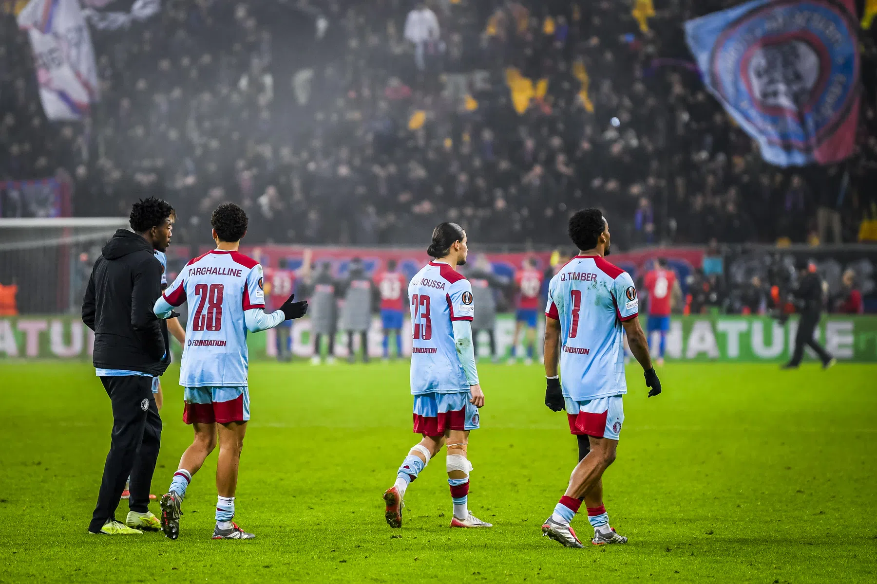 Feyenoord op Rapport: zes onvoldoendes na dreun tegen FCSB