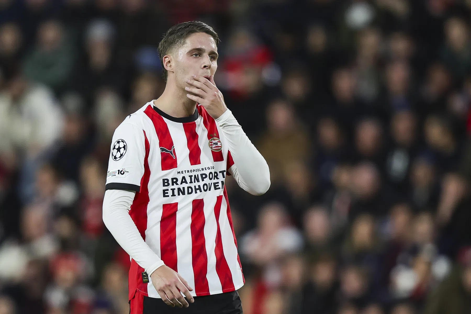 Veerman zoekt verklaring na moeizaam duel: 'Zware weken achter de rug'