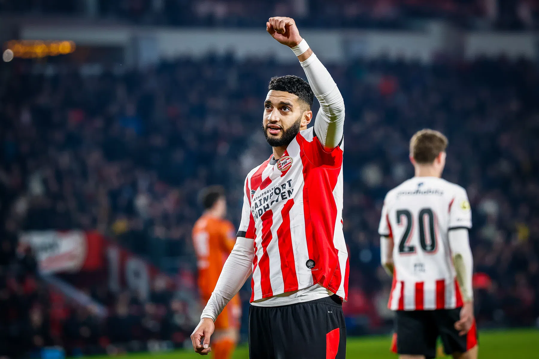 Saibari samen met Jay-Jay Okocha in de hoofdrol voor Afrika Cup-reclame