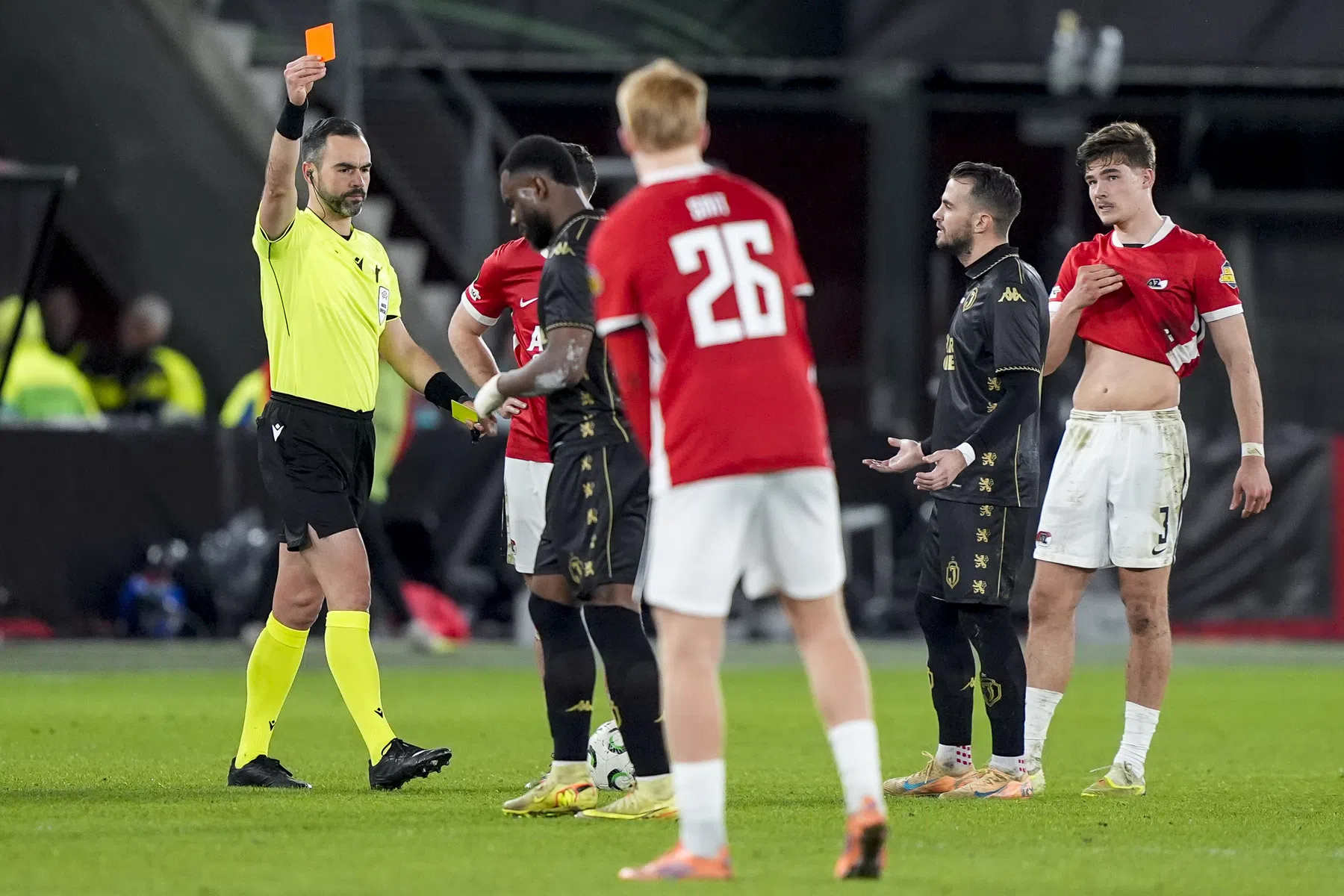 AZ wacht tussenronde na bloedeloos gelijkspel tegen Jagiellonia-tiental