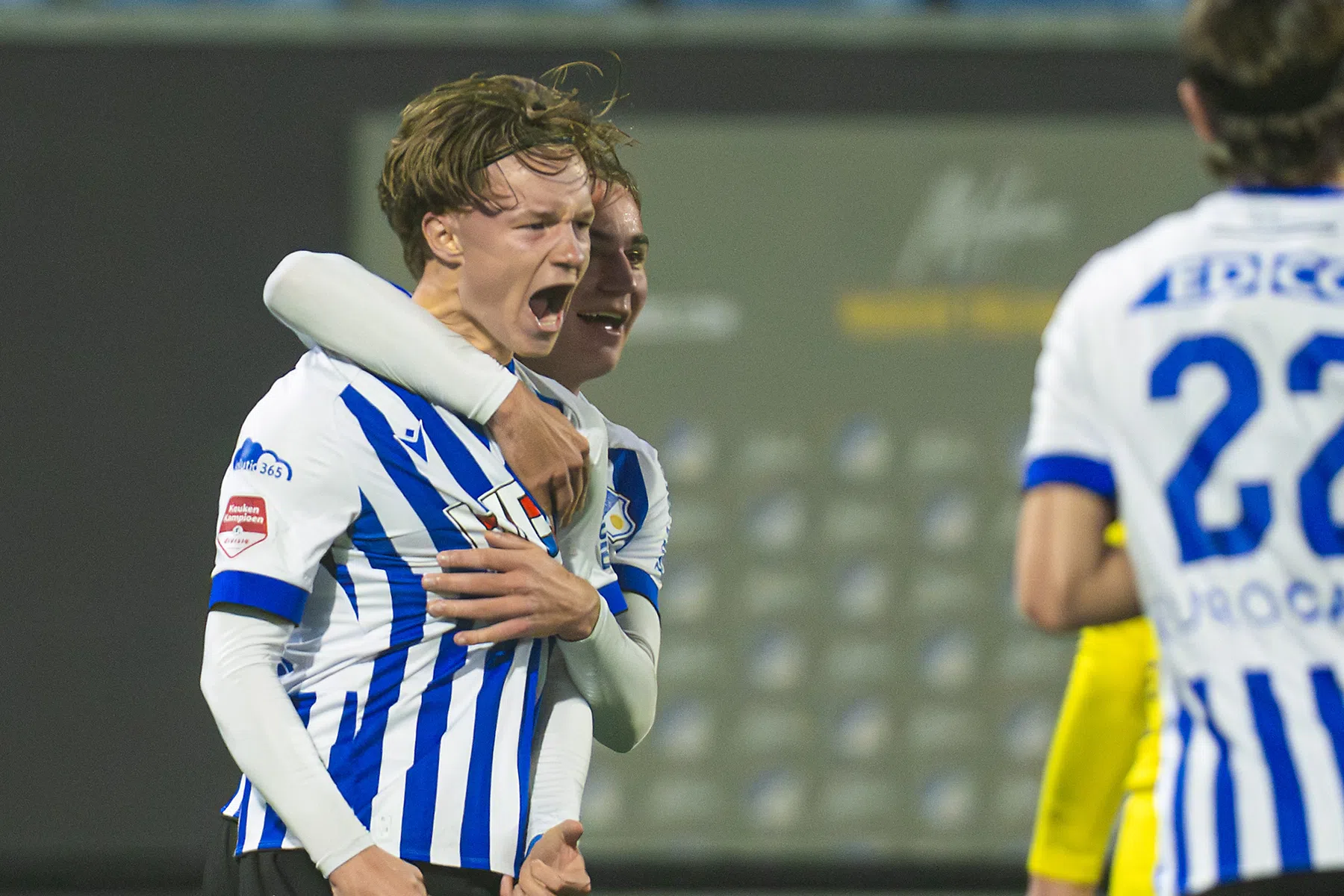 FC Eindhoven strijdt met Eredivisie-clubs om handtekening van 'gigantisch talent'