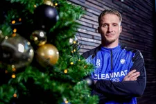 Thumbnail for article: De eeuwige liefde van Alexander Büttner: 'Vitesse is zoveel meer dan een club' 