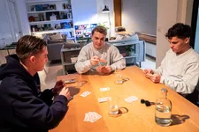 Thumbnail for article: Grappen, steekjes en het besef: thuis bij een bijzonder clubje Groningen-talenten