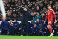 Thumbnail for article: Spurs-manager ziet drie fouten bij arbitrage en neemt het op voor Simons