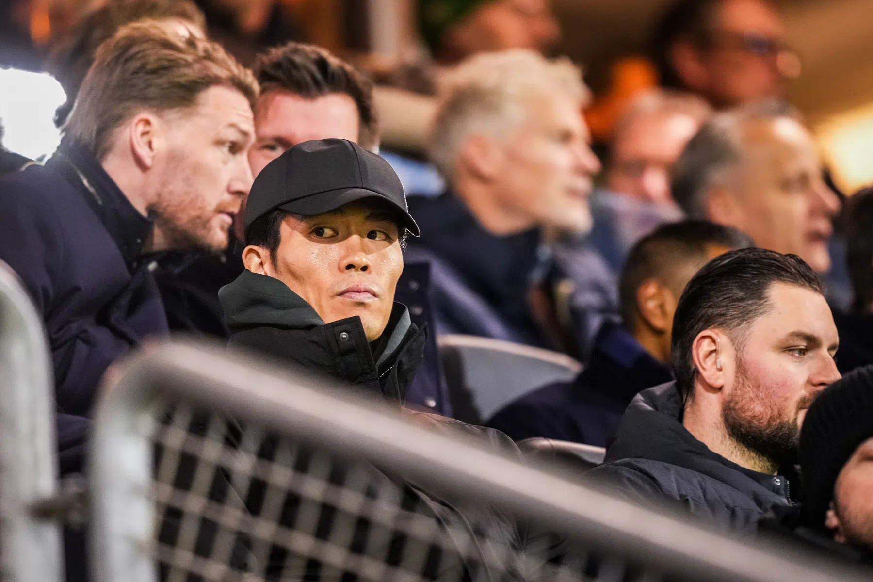 Werkvergunning geregeld: Tomiyasu inzetbaar voor Ajax