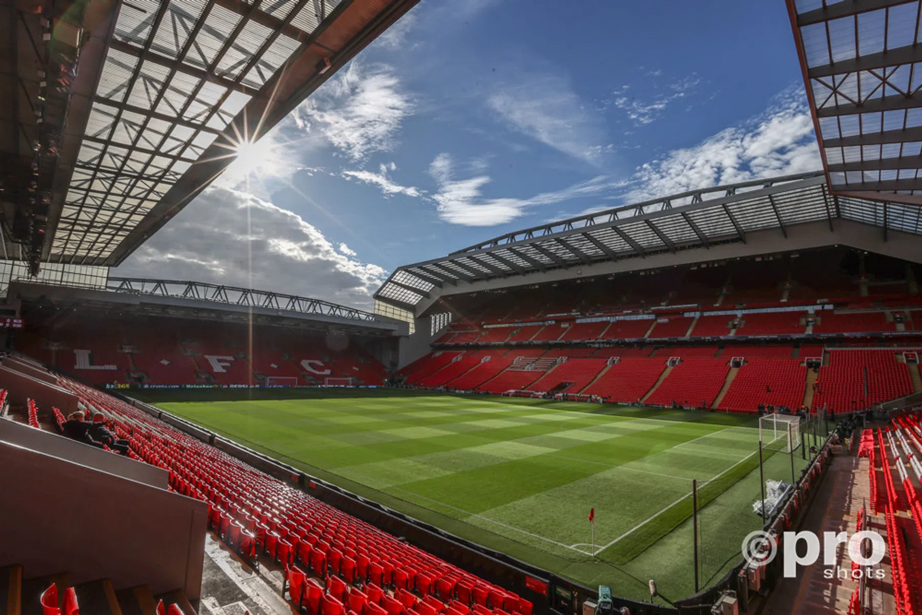 Kies tussen Liverpool en Wolves: maak kans op 50x je inzet!