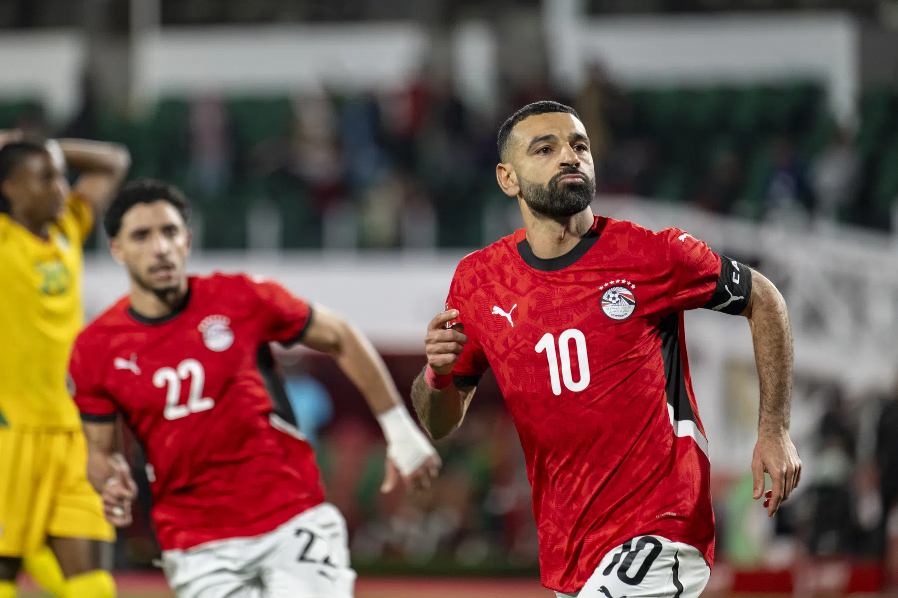 Salah loodst Egypte-tiental ondanks hectisch slot naar volgende ronde Afrika Cup