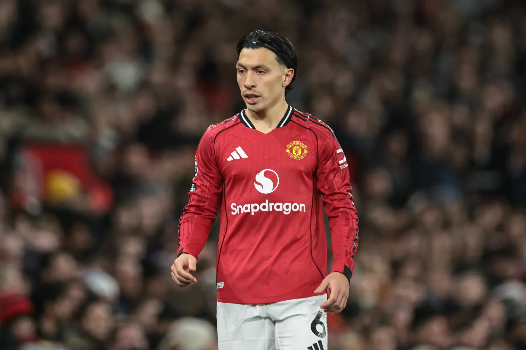 Martínez krijgt bij basisrentree gelijk aanvoerdersband van Manchester United