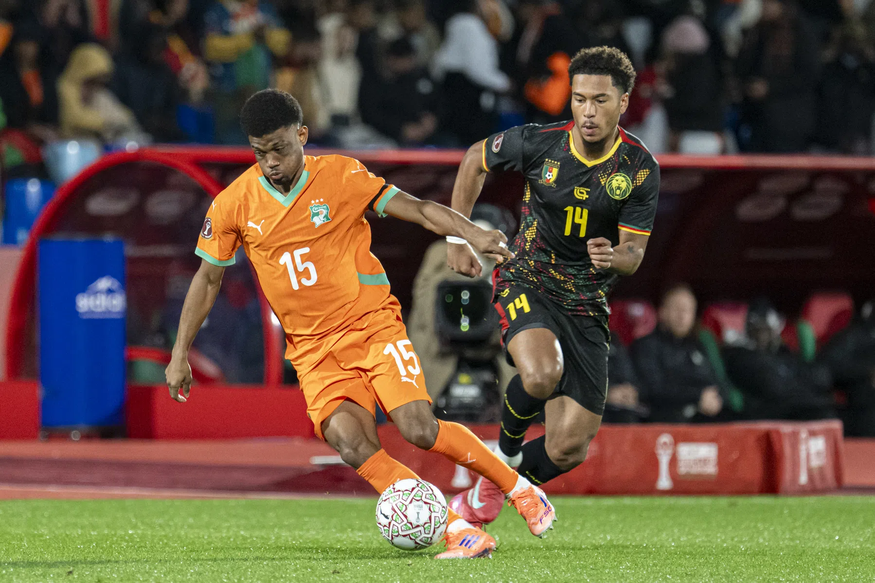 Ivoorkust en Kameroen in evenwicht tijdens vermakelijke Afrika Cup-kraker