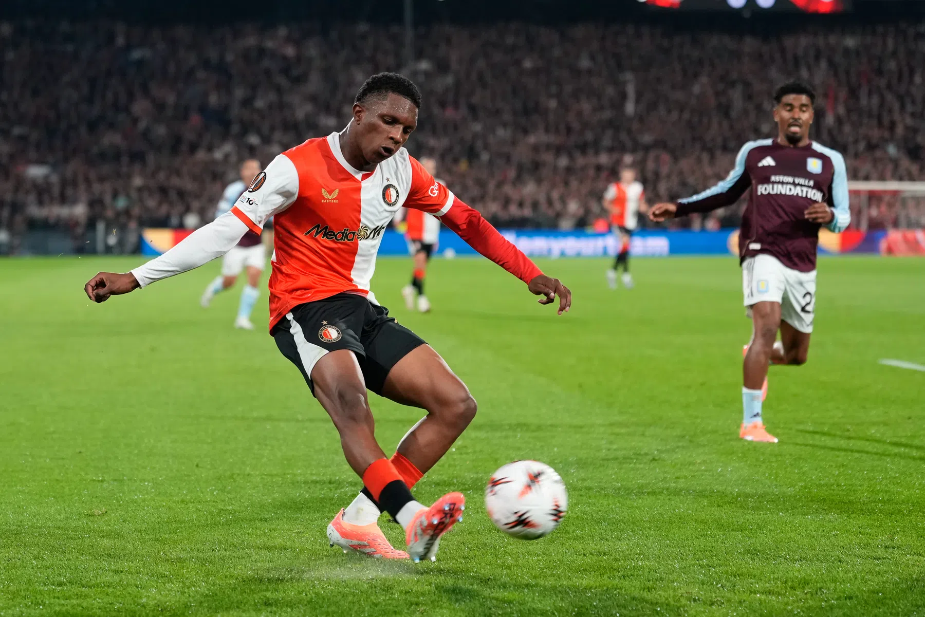 Read bovenaan in prestigieuze talentenlijst, ook Smit in topvijf