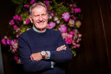 Thumbnail for article: Gebroken liefde: het enerverende voetballeven van Lex Schoenmaker