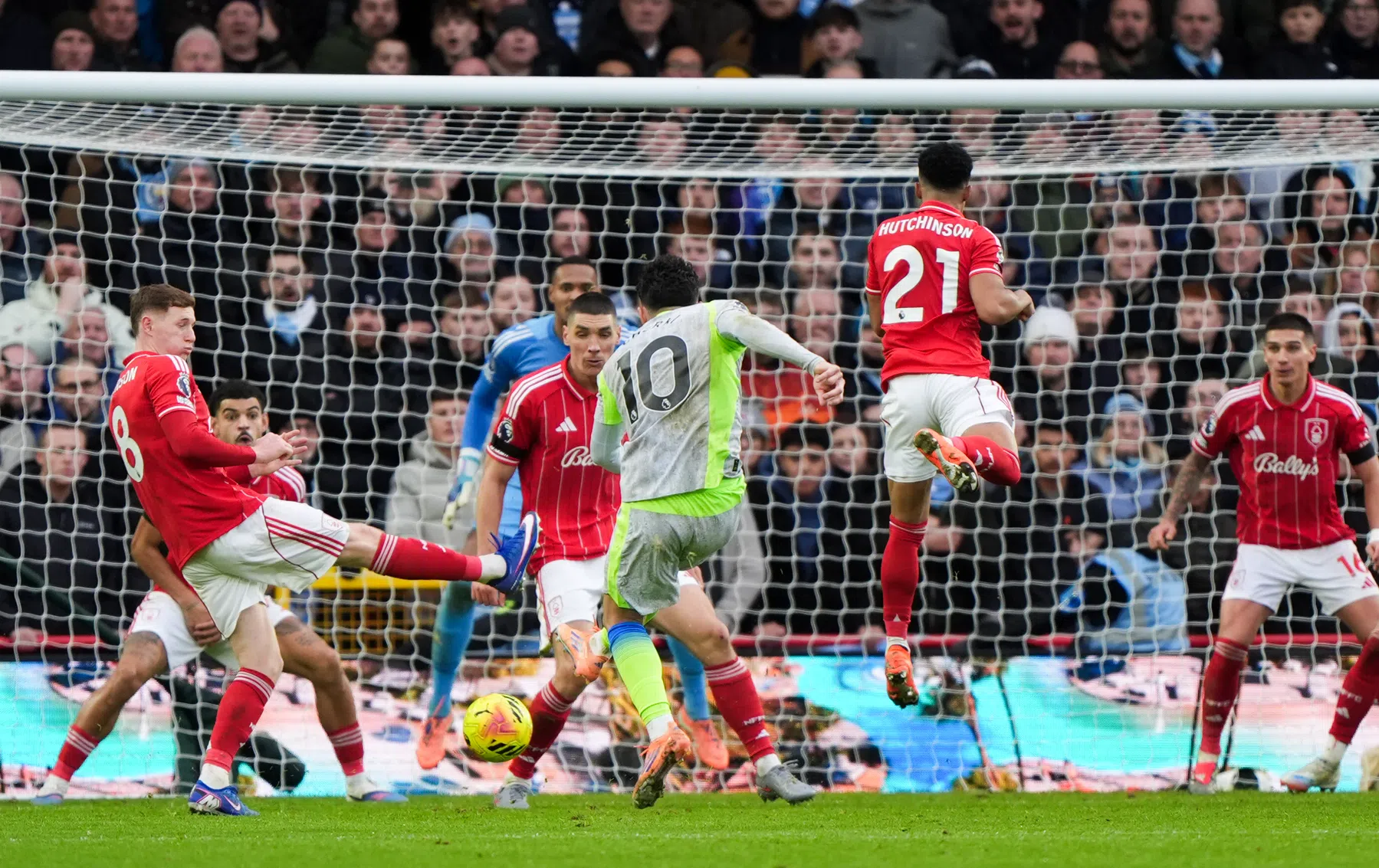 Nottingham Forest vraagt VAR-audio op na winnende goal City