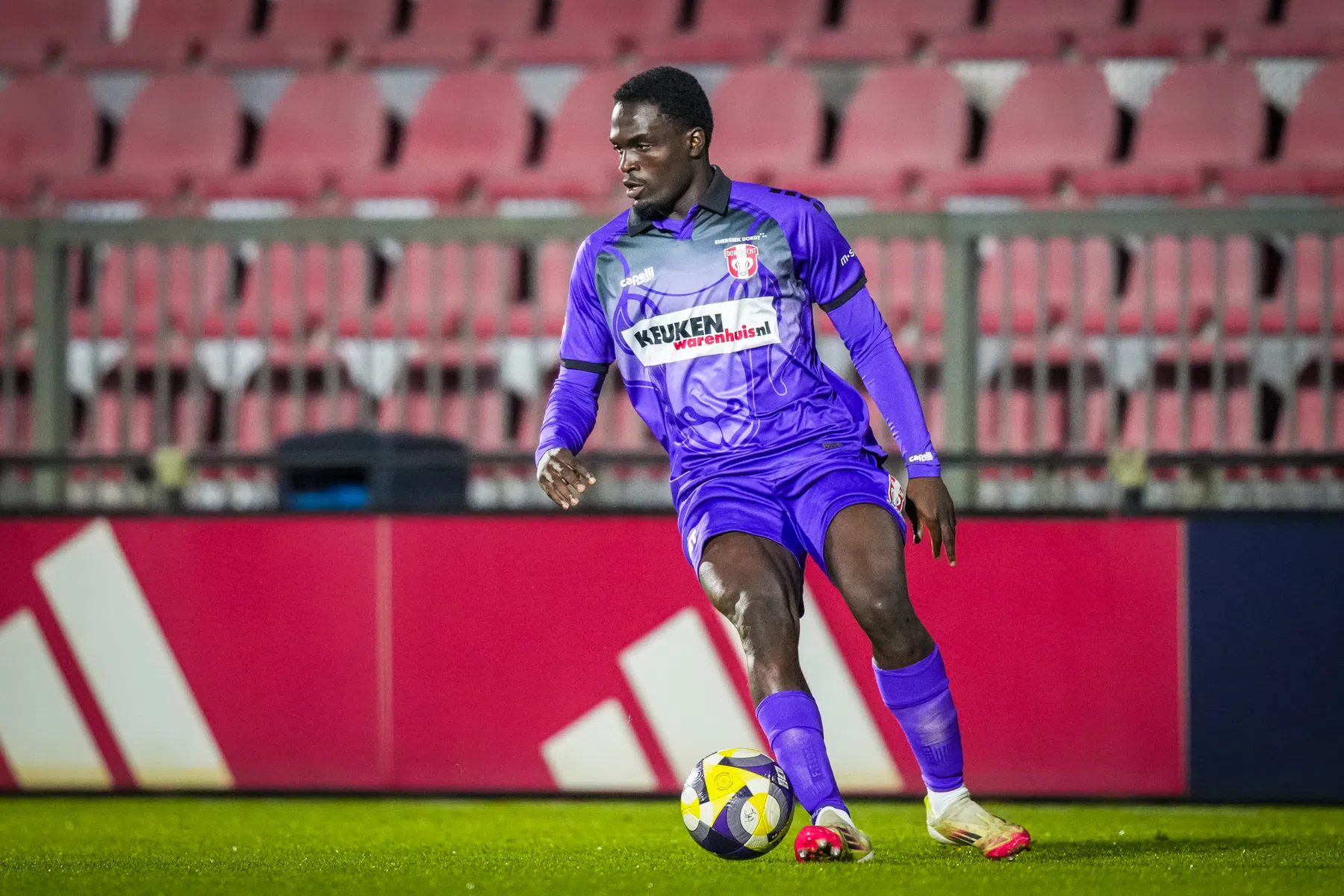 Kuijt ziet sterkhouder Drakpe verkassen naar Tsjechië