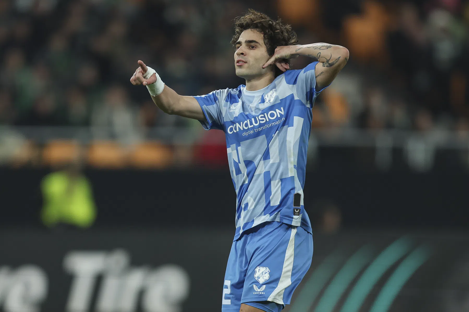 Lat moet omhoog bij FC Utrecht: 'Topvijf en de beker winnen'