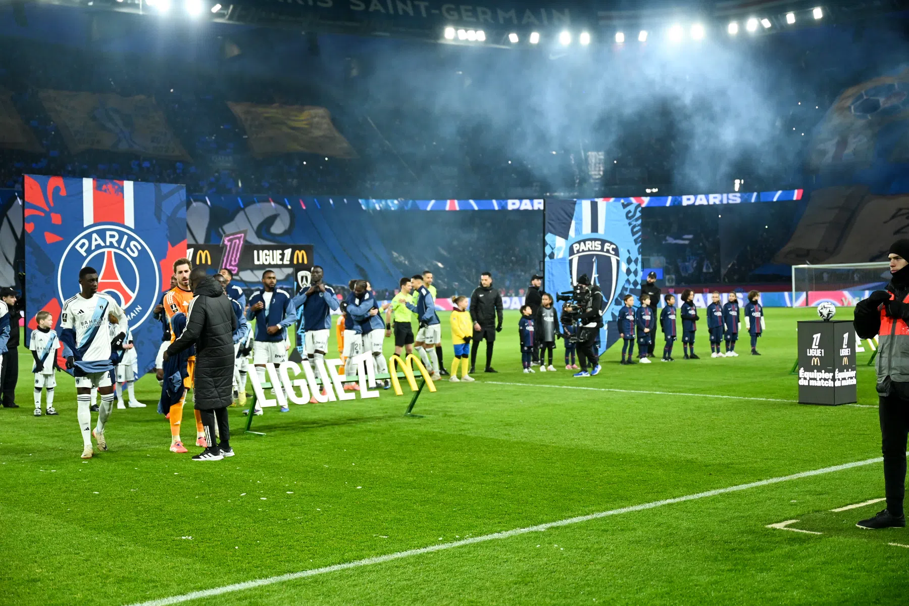 Na 53 jaar wint Paris Saint-Germain de zeldzame Parijse derby in de Ligue 1