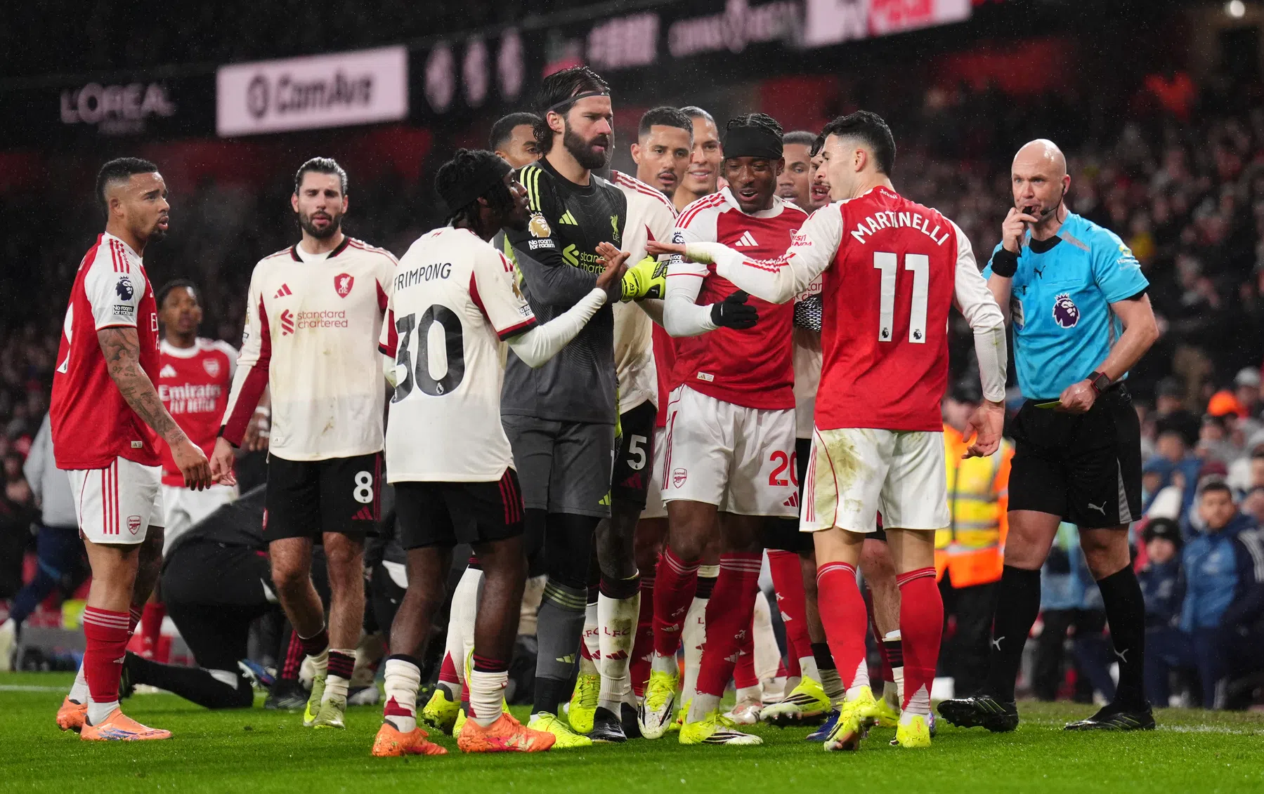 Slot vreest voor zware knieblessure Bradley: 'Het ziet er niet best uit'