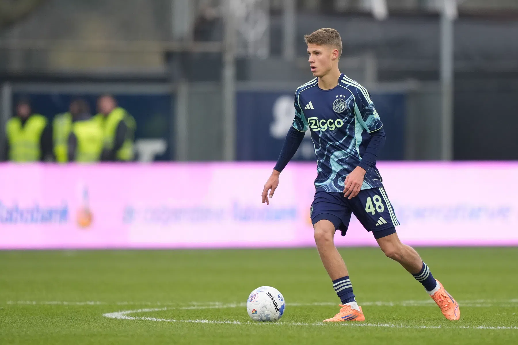 Steur over verlengen bij Ajax en zijn onderonsje met Van Gaal