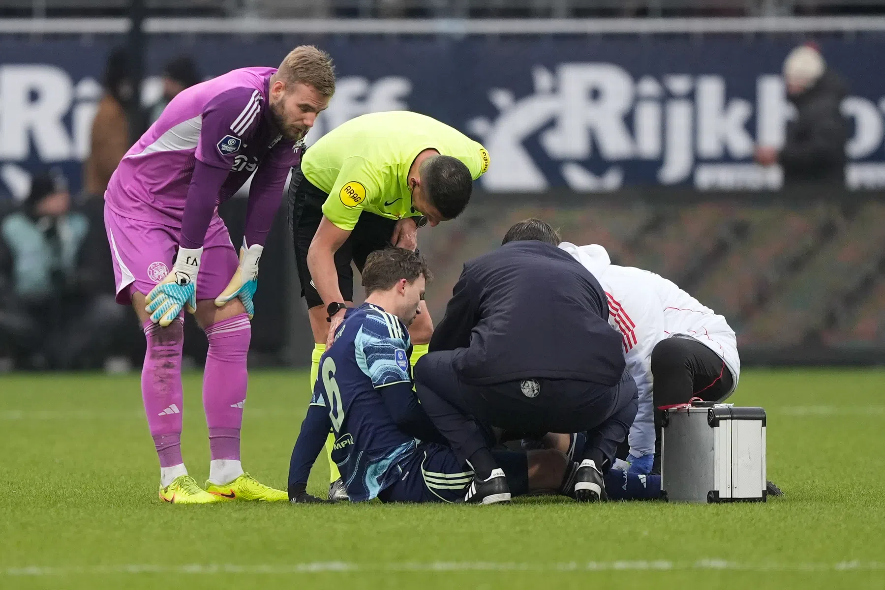 Regeer wil het op zijn manier doen: 'Geen nieuwe Henderson'