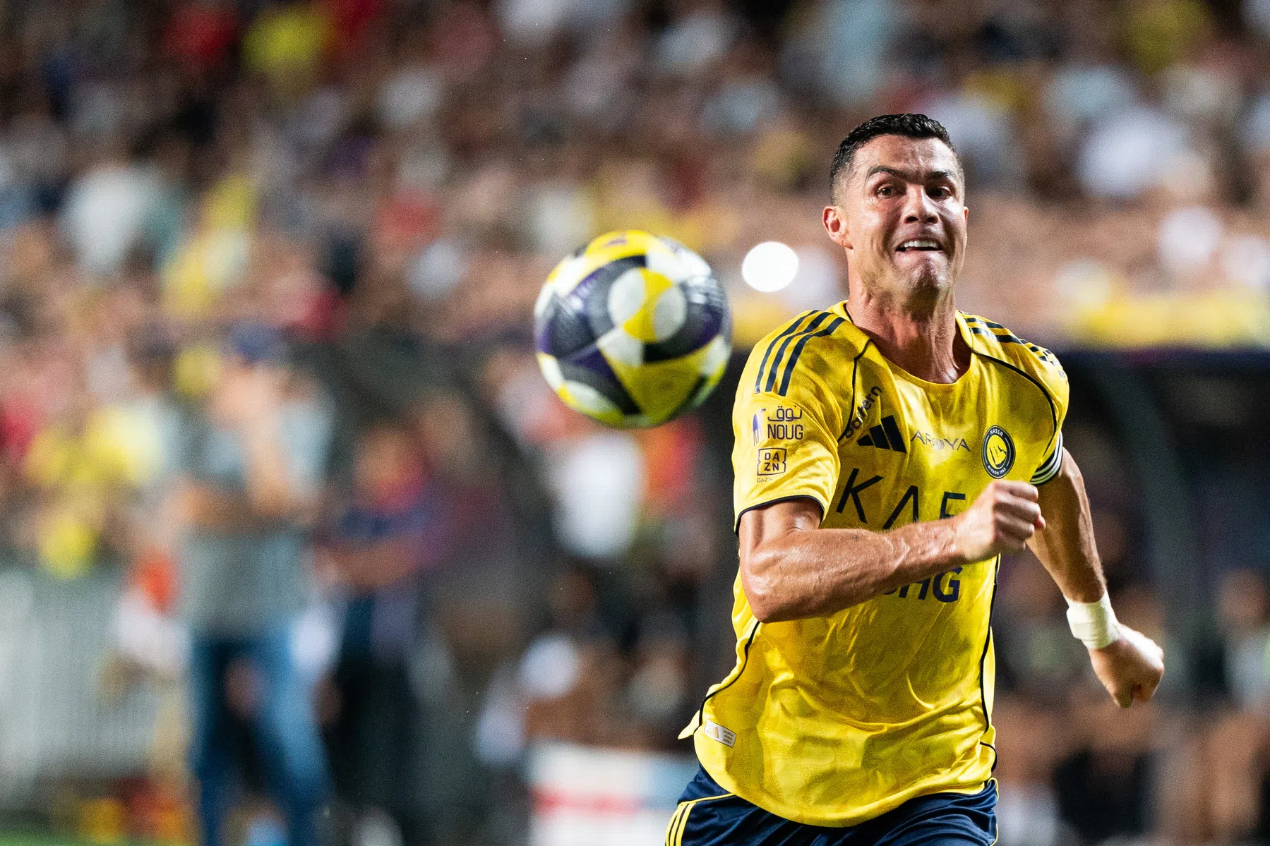 Cristiano Ronaldo weer in de schijnwerpers: goal, boosheid en 'steelgebaar'