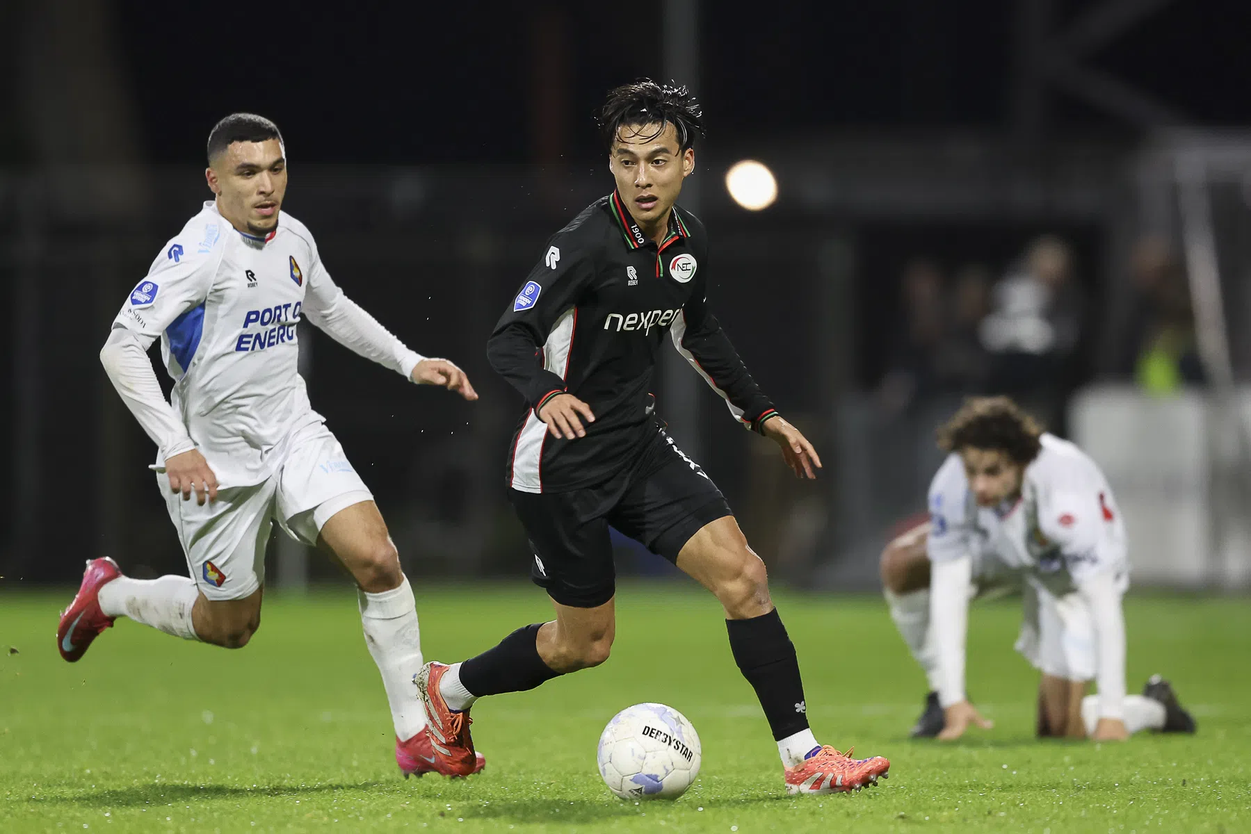 'Champions League-clubs zitten continu op de tribune voor Sano'