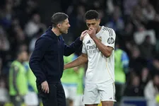 Bellingham ontkent geruchten na ontslag Alonso: 'Wat een onzin'