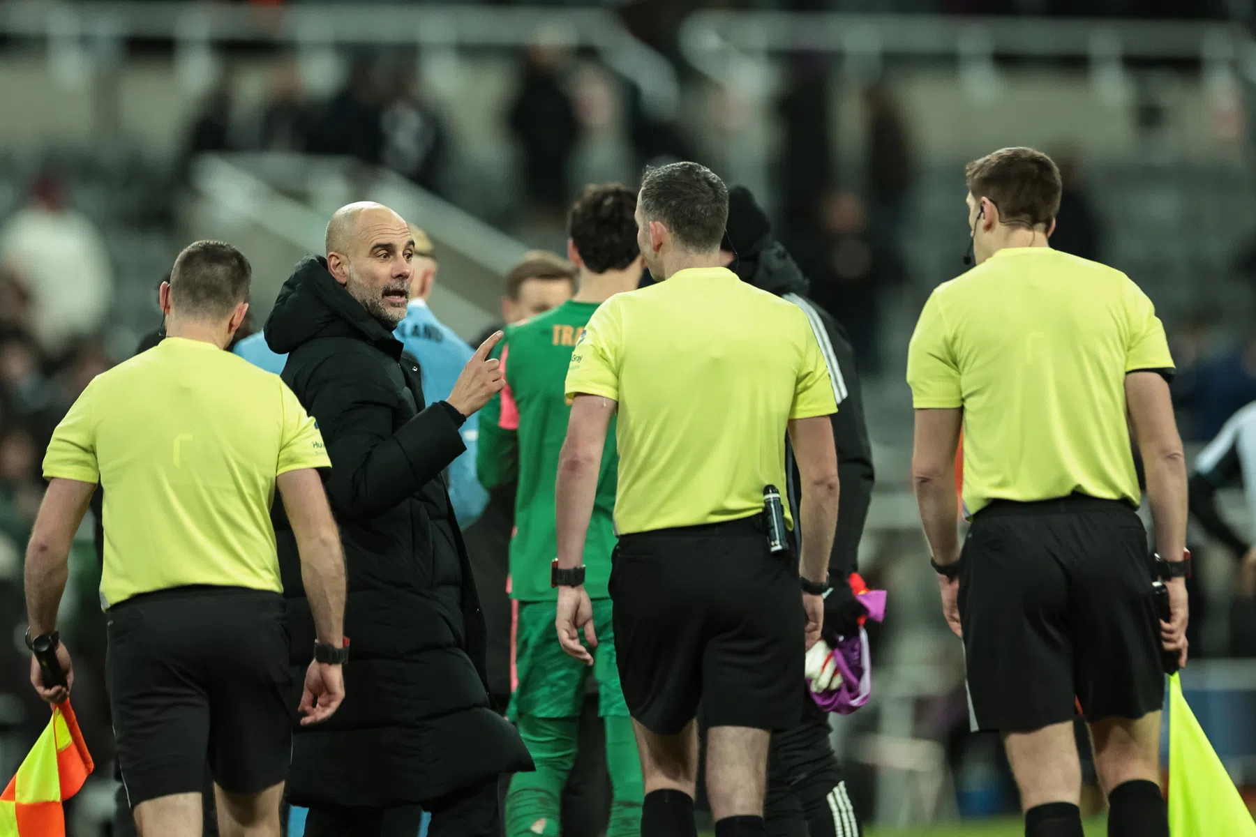 Guardiola hekelt arbitrage na veelbesproken VAR-moment in Newcastle