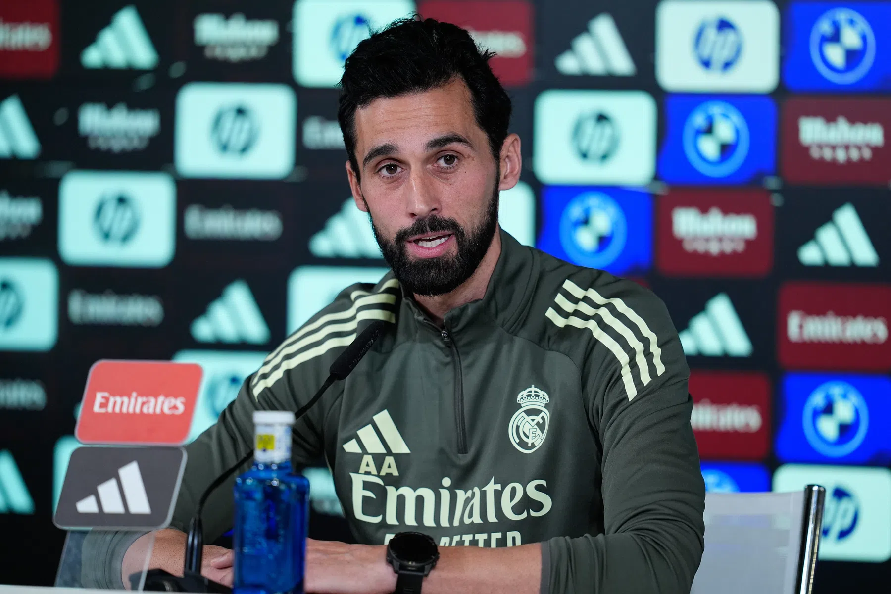 Arbeloa zei niets lelijks over Alonso en komt met goed nieuws over Mbappé