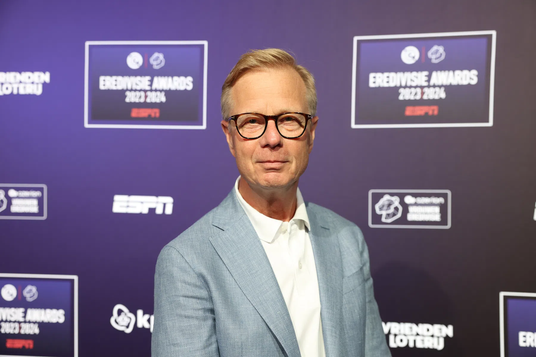 Arno Vermeulen zwaait na WK af bij NOS