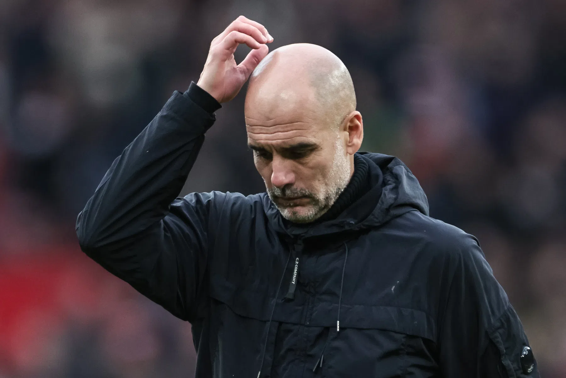 Guardiola goudeerlijk na verloren derby: 'Het betere team heeft gewonnen'