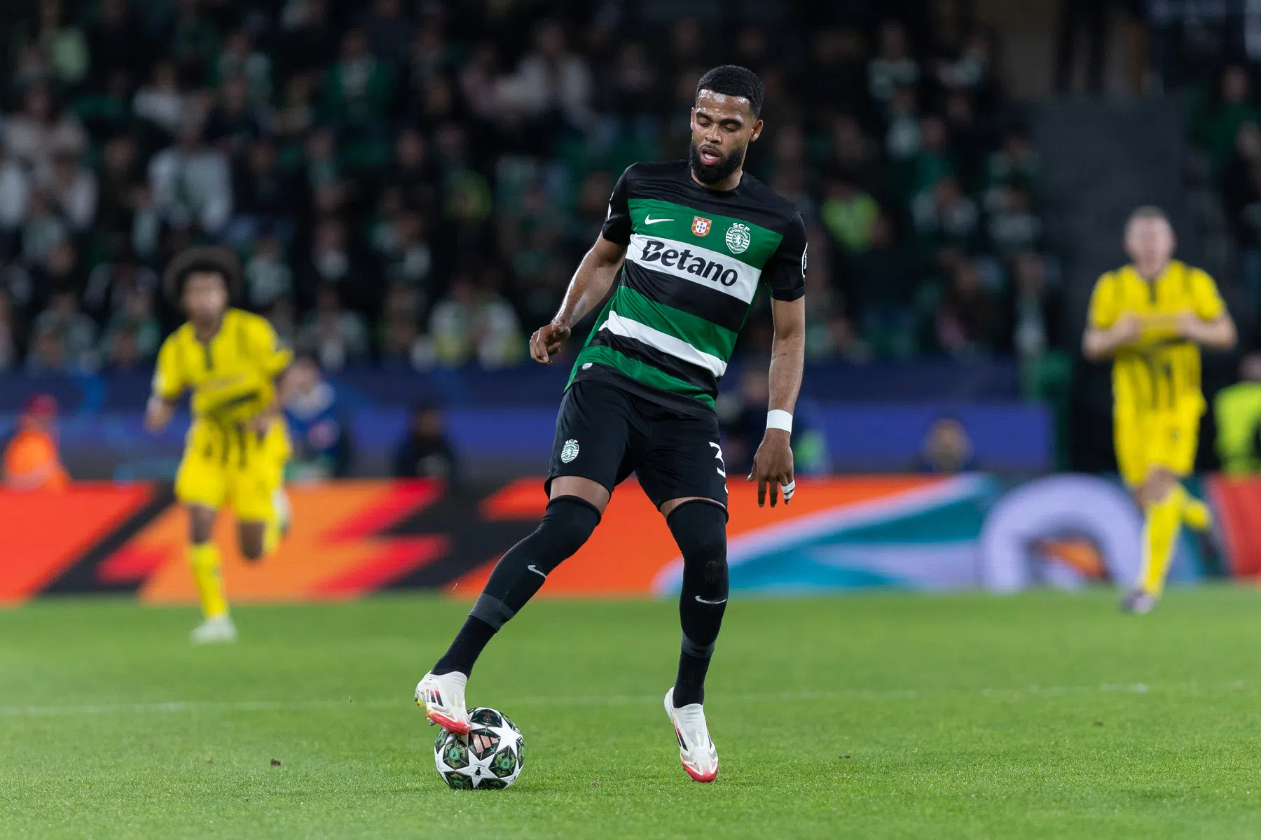 Feyenoord denkt aan St. Juste