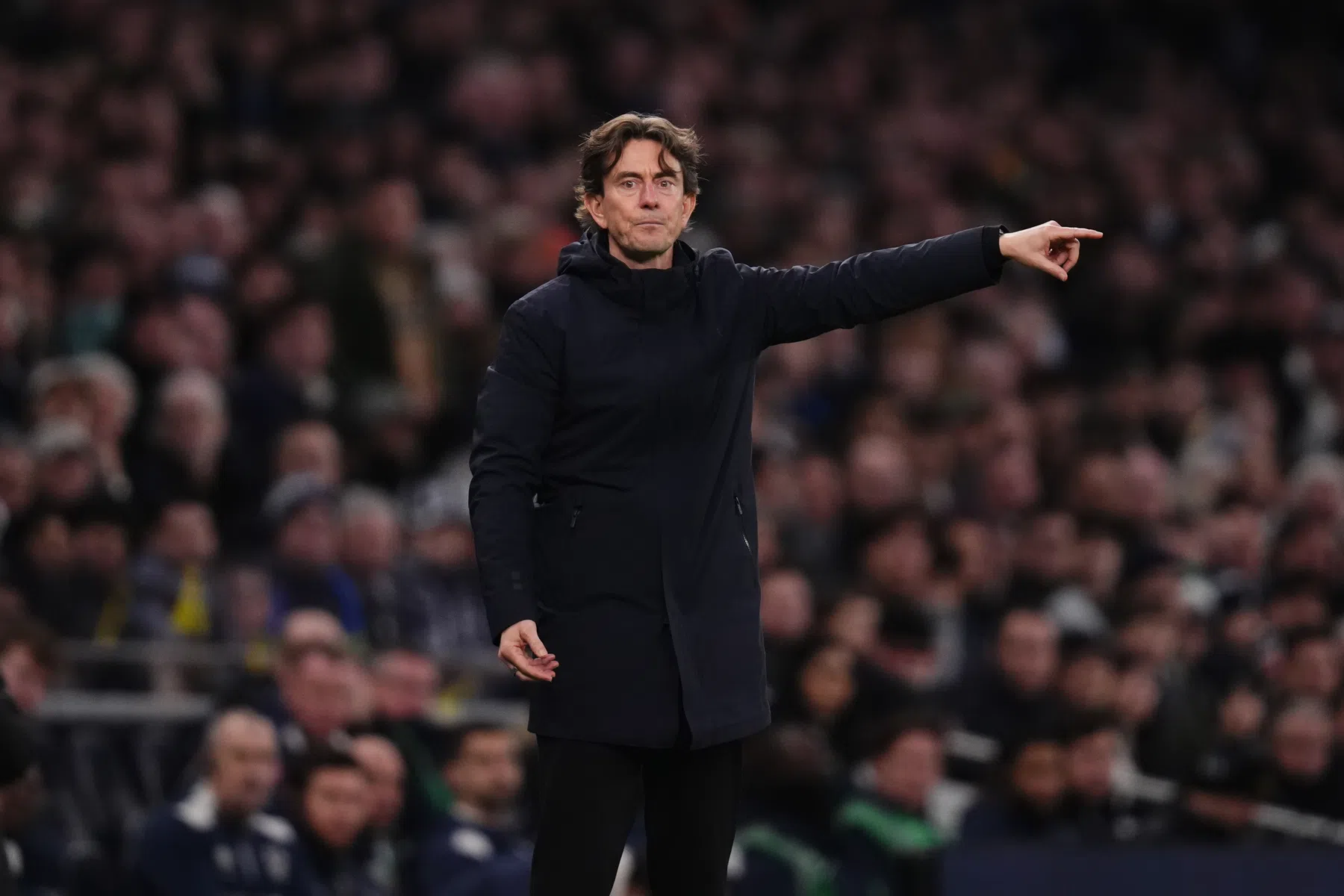 Tottenham-fans zijn helemaal klaar met Frank: 'Zoveelste fiasco'