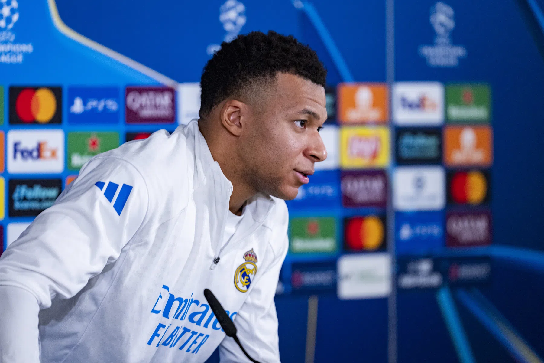 Mbappe adviseert kritisch Bernabeu: 'Fluit dan het hele team uit'