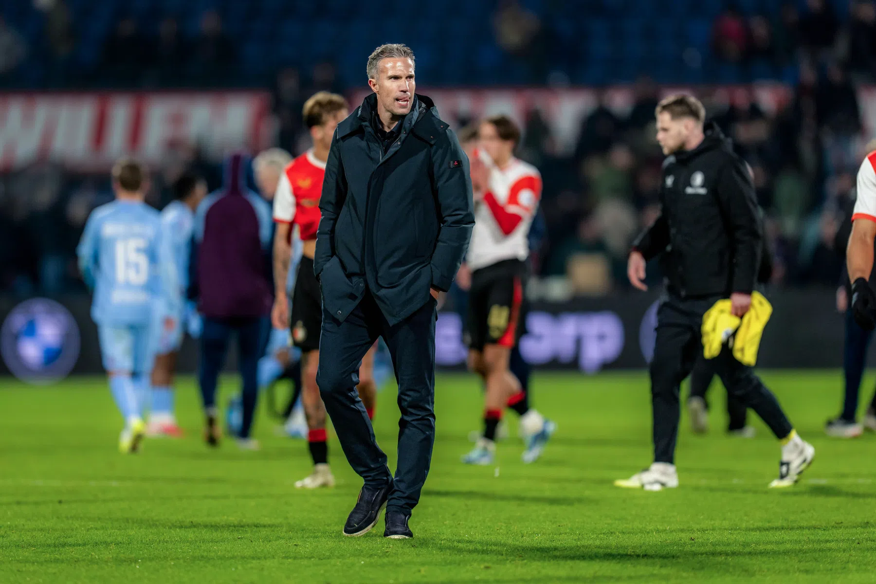 Feyenoord heeft een groter probleem dan Robin van Persie alleen