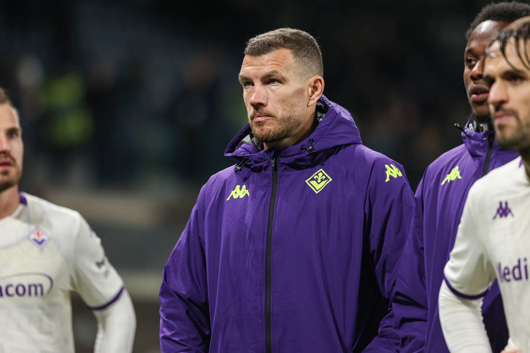 Schalke 04 slaat toe: Youri Mulder jubelt na binnenhalen Dzeko