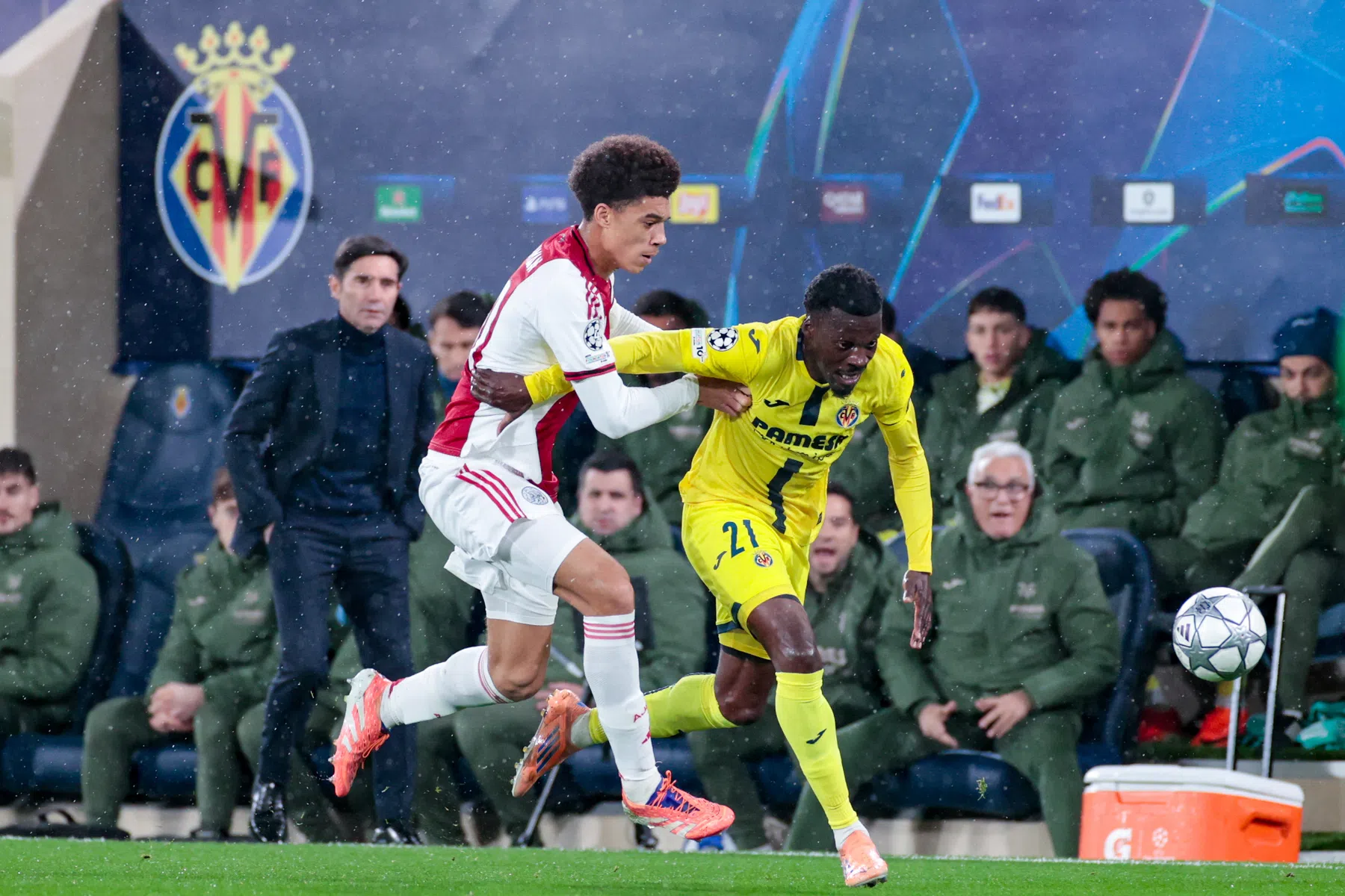 Bouwman gefileerd na fout bij tegengoal: 'Dit is heel kinderachtig'