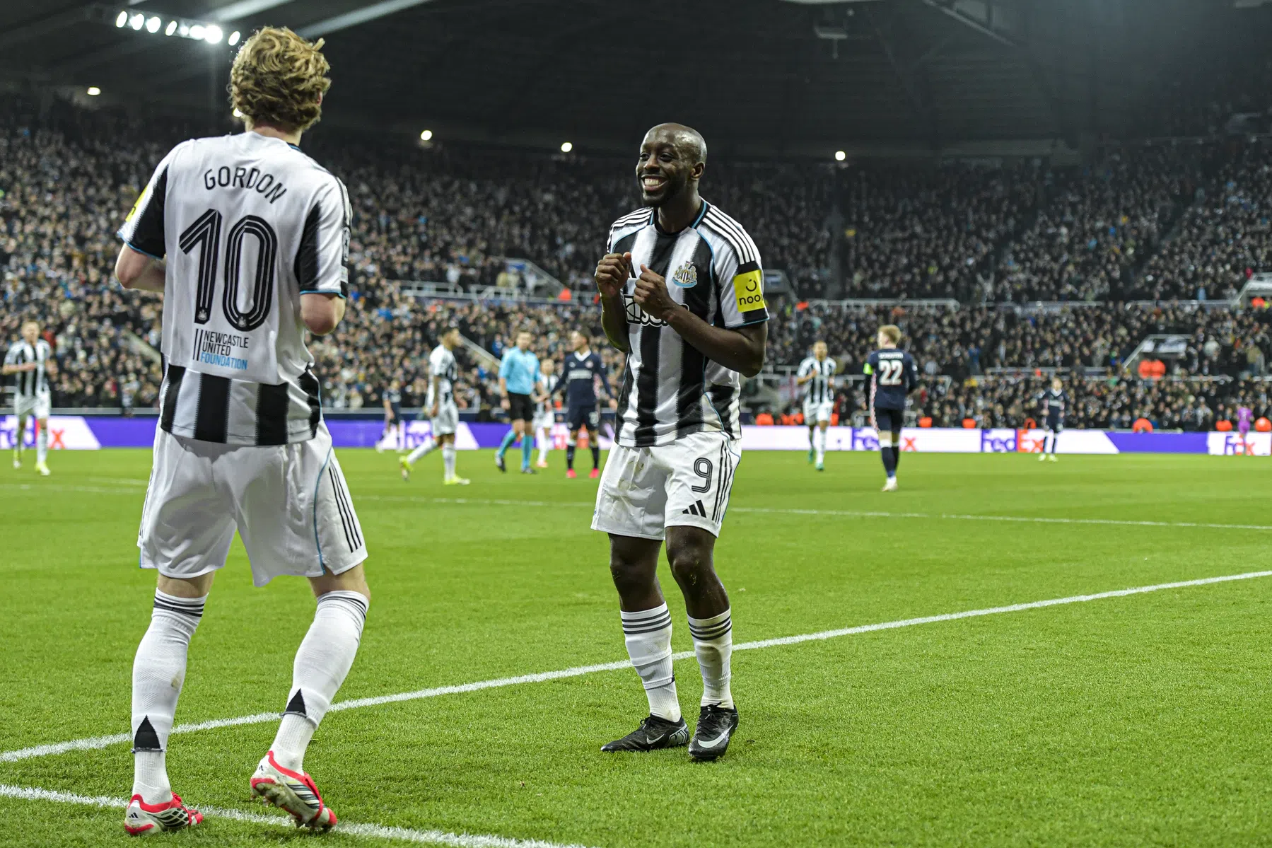 Geklungel in eerste helft breekt PSV op in Newcastle