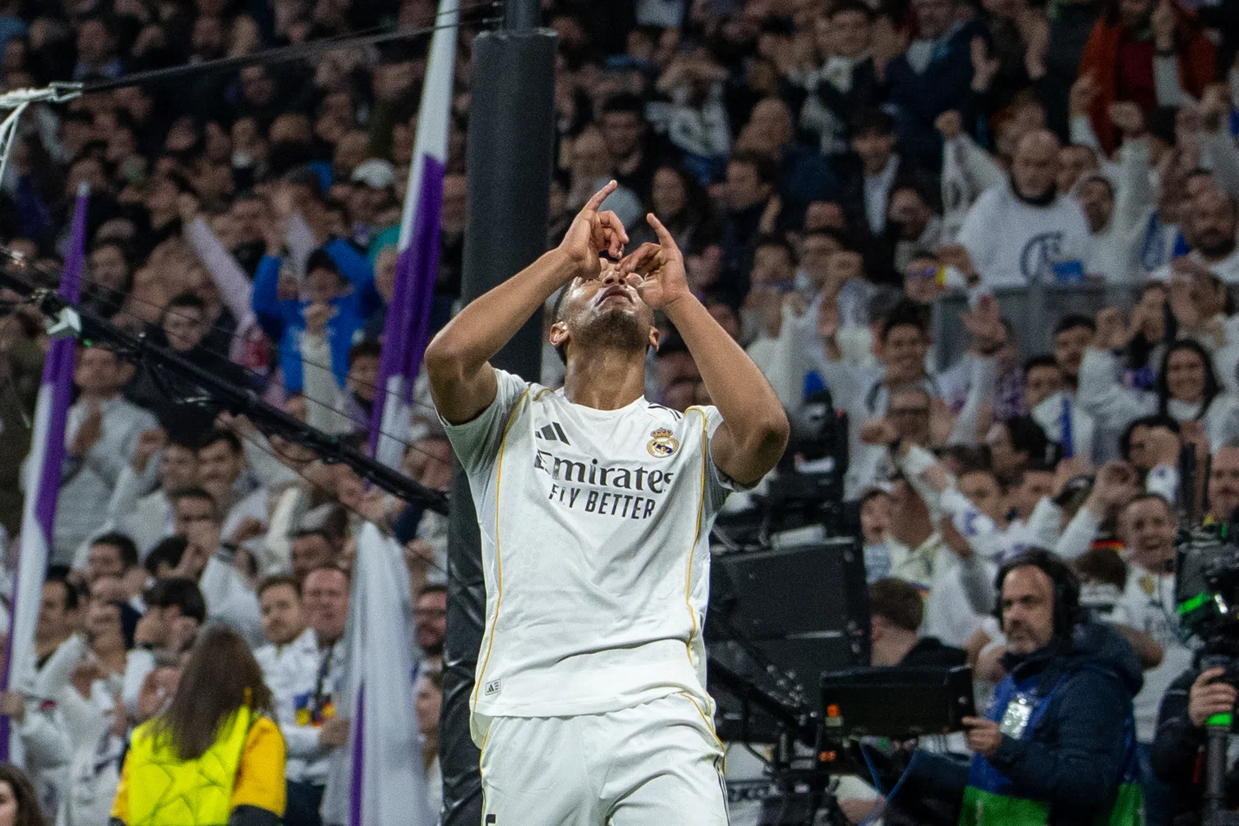 Bellingham verklaart opmerkelijk juichgebaar: 'Ik ken de waarheid'