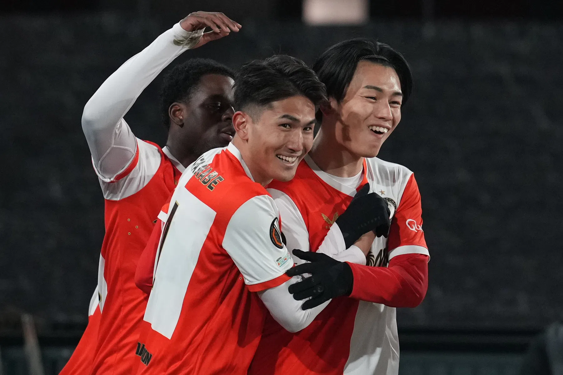 Feyenoord overtuigt na moeilijke periode met zege in Europa League