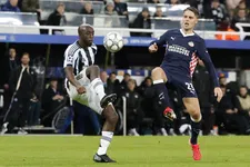 Thumbnail for article: Bij PSV is de vraag nu: wat zijn Liverpool (1-4) en Napoli (6-2) straks precies waard?